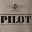 T-Shirt mit dem Zeichen PILOT GR