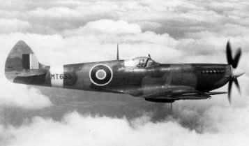 Britiske kampfly SPITFIRE Mk VIII.