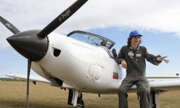 Youngest person to fly around the world